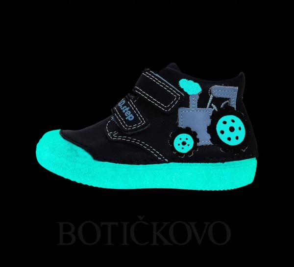 D.D.STEP celokožená chlapecká obuv