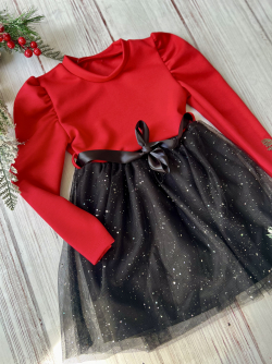 Dívčí šaty s týlovou sukní