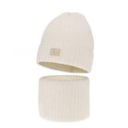 Dívčí zimní čepice s nákrčníkem